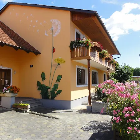 Apartment Elena Gedersdorf Exterior foto